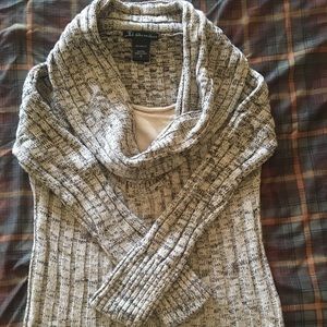 Tunic length sweater